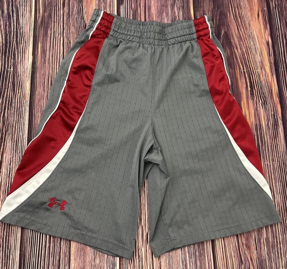 Under Armour Men's Size Small Loose Fit Gray Athletic Gym Shorts